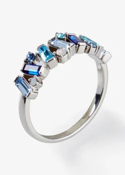 Bague sertie de cristaux de verre