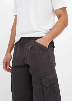 Bermuda cargo, Loose Fit