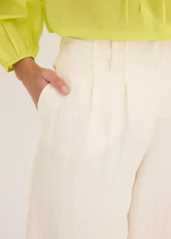 Bermuda doux en viscose mélangée