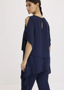 Blouse à pans, look superposé