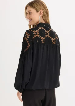 Blouse ample à dentelle