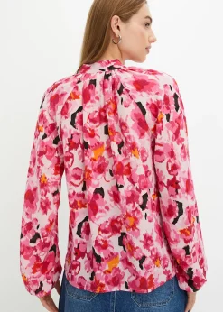 Blouse en mousseline avec lavallière