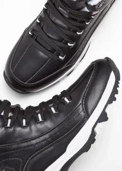 Boots lacées