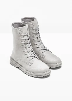 Boots lacées à semelle crantée