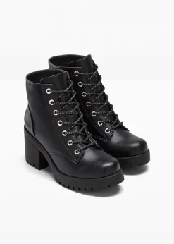 Boots lacées à talon carré