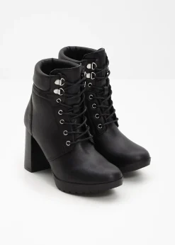 Bottines à lacets et talon haut