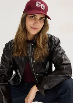 Casquette avec broderie