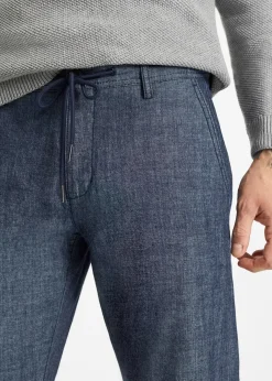 Chino regular et droit en chambray