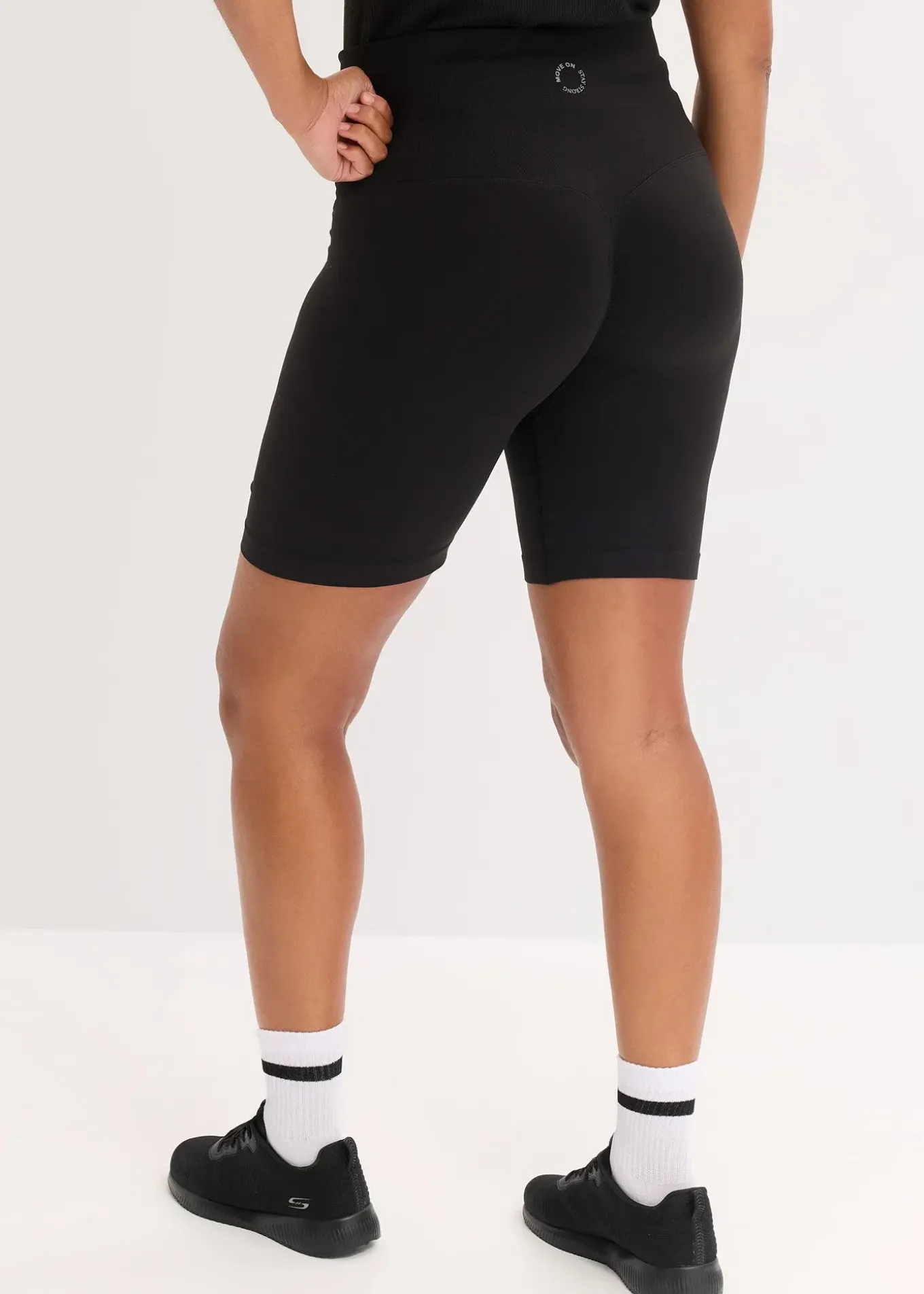 Cycliste sans coutures avec effet scrunch