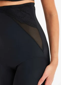 Cycliste taille haute sculptant maintien modéré