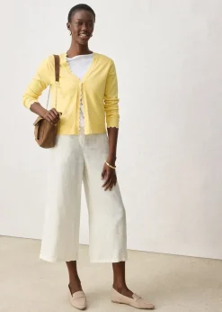 Gilet en fine maille contenant de la soie