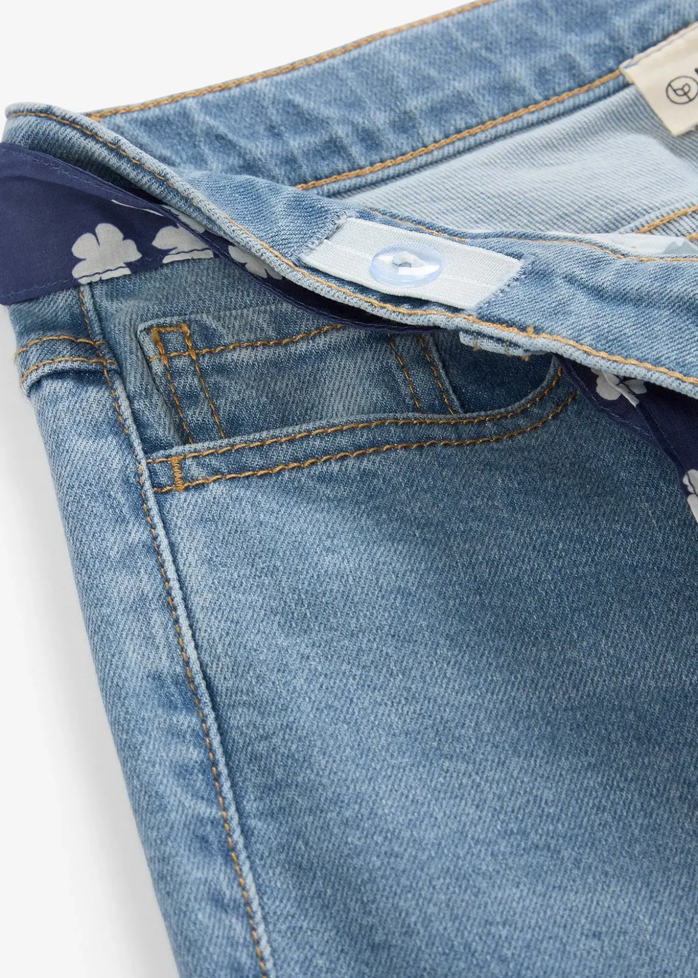Jean flare taille mi-haute avec ceinture à nouer (ens. 2 pces)