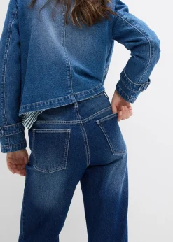 Jean large et droit