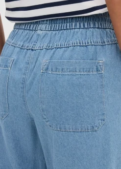 Jean large, taille mi-haute et élastiquée