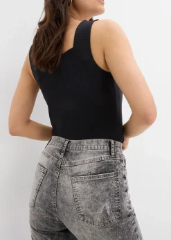 Jean Mom taille haute avec effets destroy