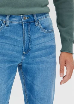 Jean regular, fuselé