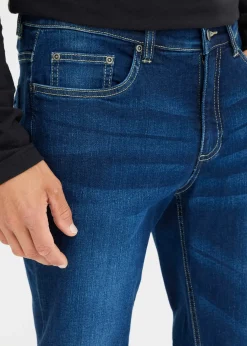 Jean regular, fuselé
