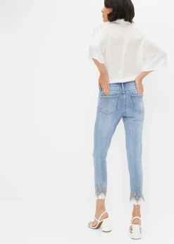 Jean skinny à dentelle