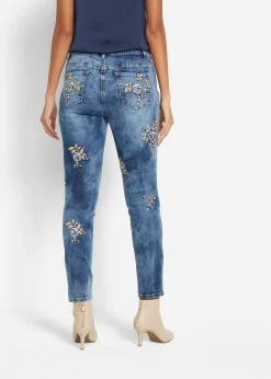 Jean slim avec broderies florales