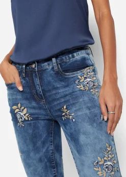Jean slim avec broderies florales