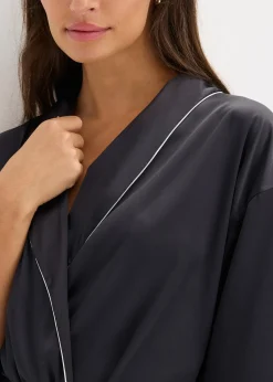 Kimono en satin brillant