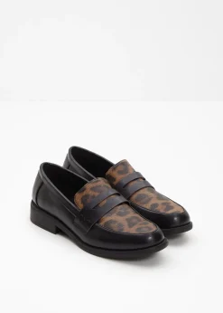 Mocassins
