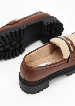 Mocassins à semelle épaisse