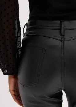 Pantalon enduit