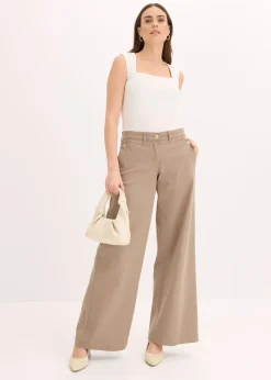 Pantalon large et extensible