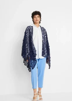 Poncho en dentelle au crochet