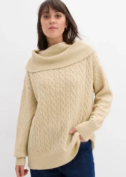 Pull à motif torsadé