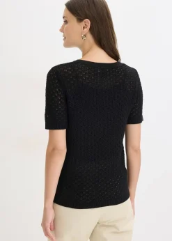 Pull ajouré