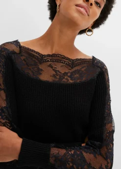 Pull avec dentelle