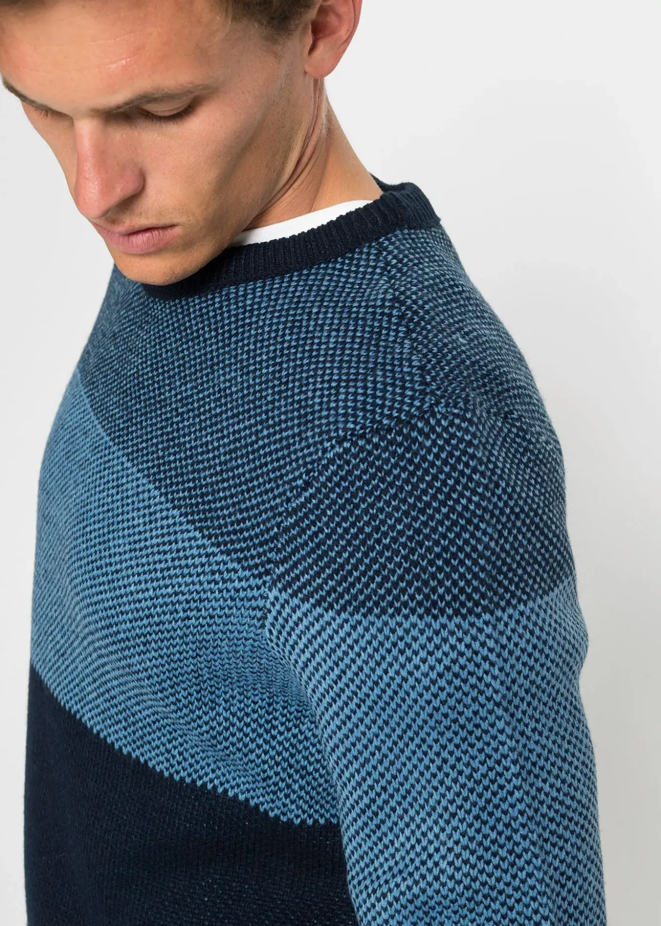 Pull col rond style color block