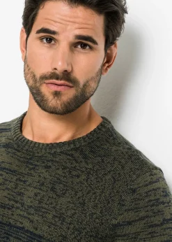 Pull doux en fine maille, coupe ventre confort