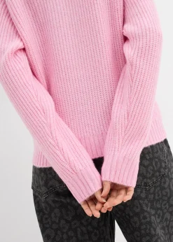 Pull en grosse maille à motif torsadé