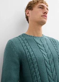 Pull en grosse maille à motif torsadé