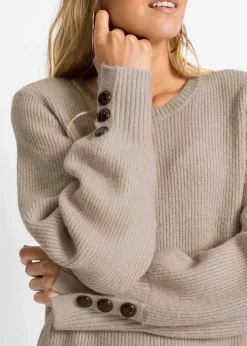 Pull long à boutons