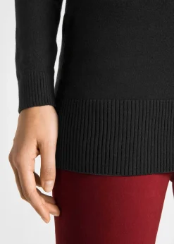 Pull long basique à col V