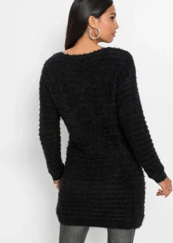 Pull long duveteux