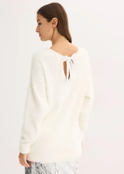 Pull long en maille poilue douce