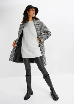 Pull oversize en maille torsadée