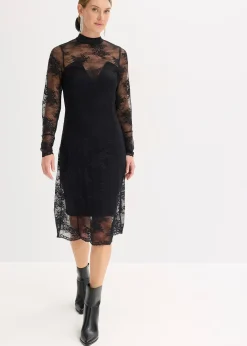 Robe à dentelle