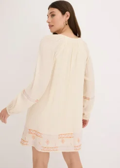 Robe courte