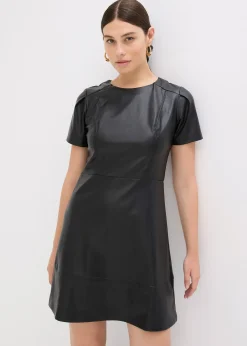 Robe courte enduite