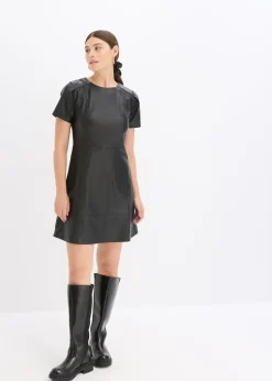 Robe courte enduite