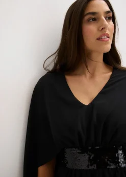 Robe de soirée en mousseline avec empiècement à sequins