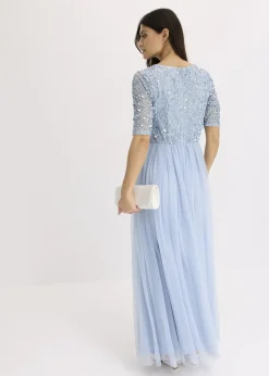 Robe de soirée en tulle avec haut brodé de sequins
