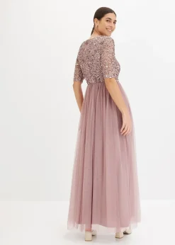Robe de soirée en tulle avec haut brodé de sequins