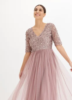 Robe de soirée en tulle avec haut brodé de sequins